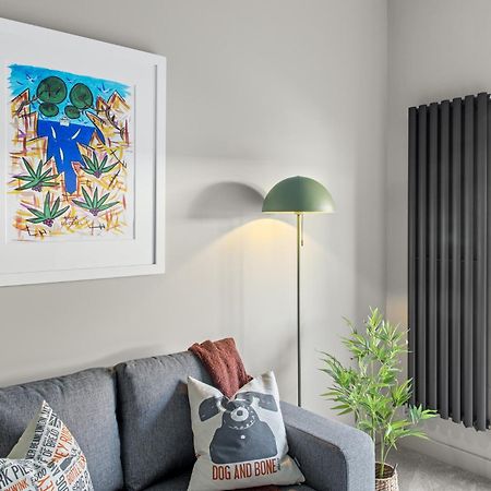 Вилла Brand New 1-Bed Flat Steps From Clifton Ntu Campus Ноттингем Экстерьер фото