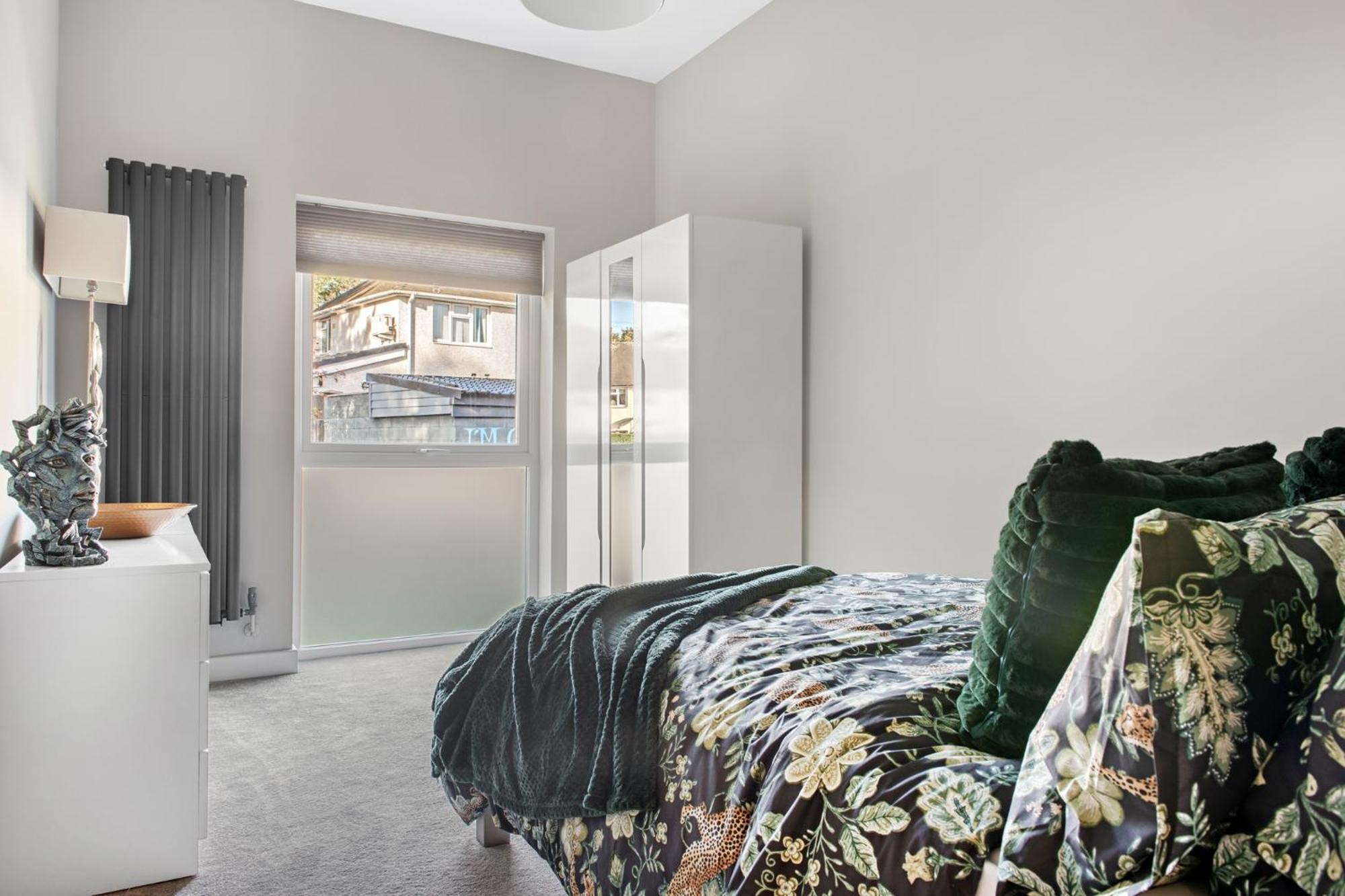 Вилла Brand New 1-Bed Flat Steps From Clifton Ntu Campus Ноттингем Экстерьер фото